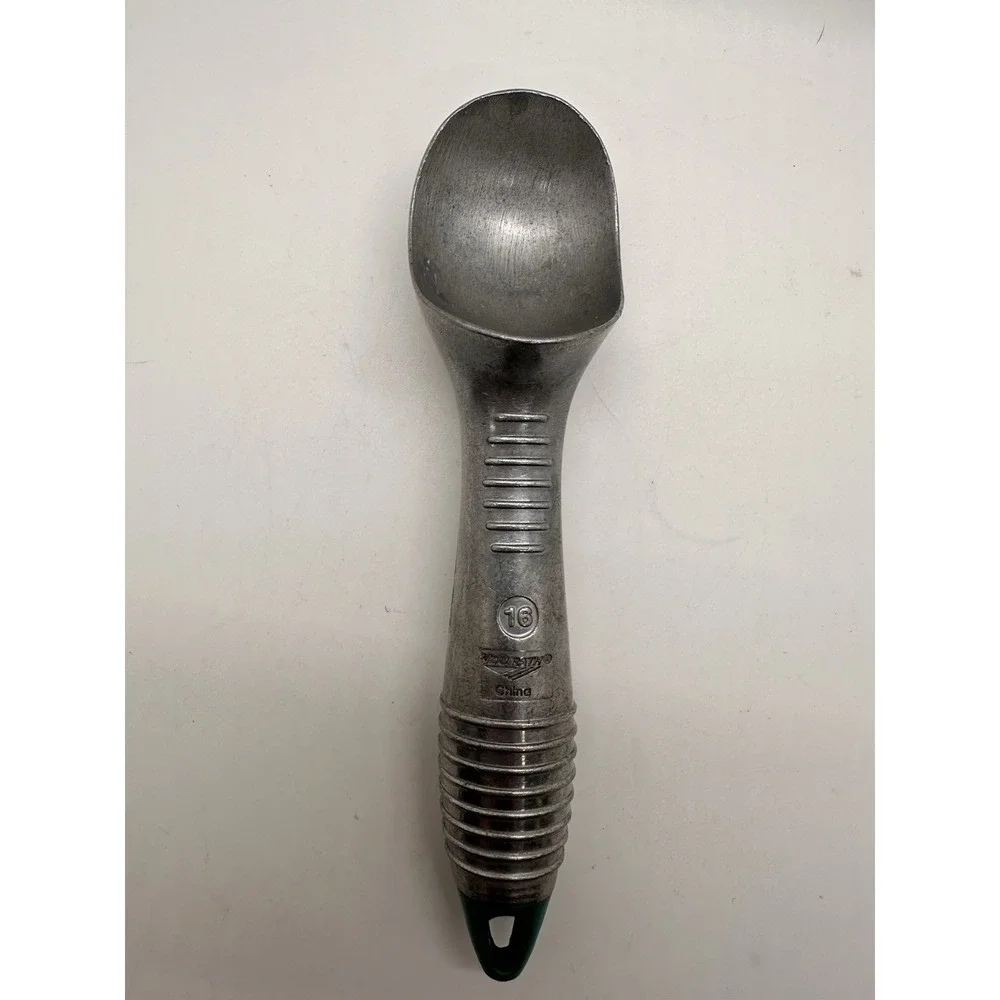 Vollrath 47276 Green 2.5 Ounce Cast Aluminum Ice Cream Scoop